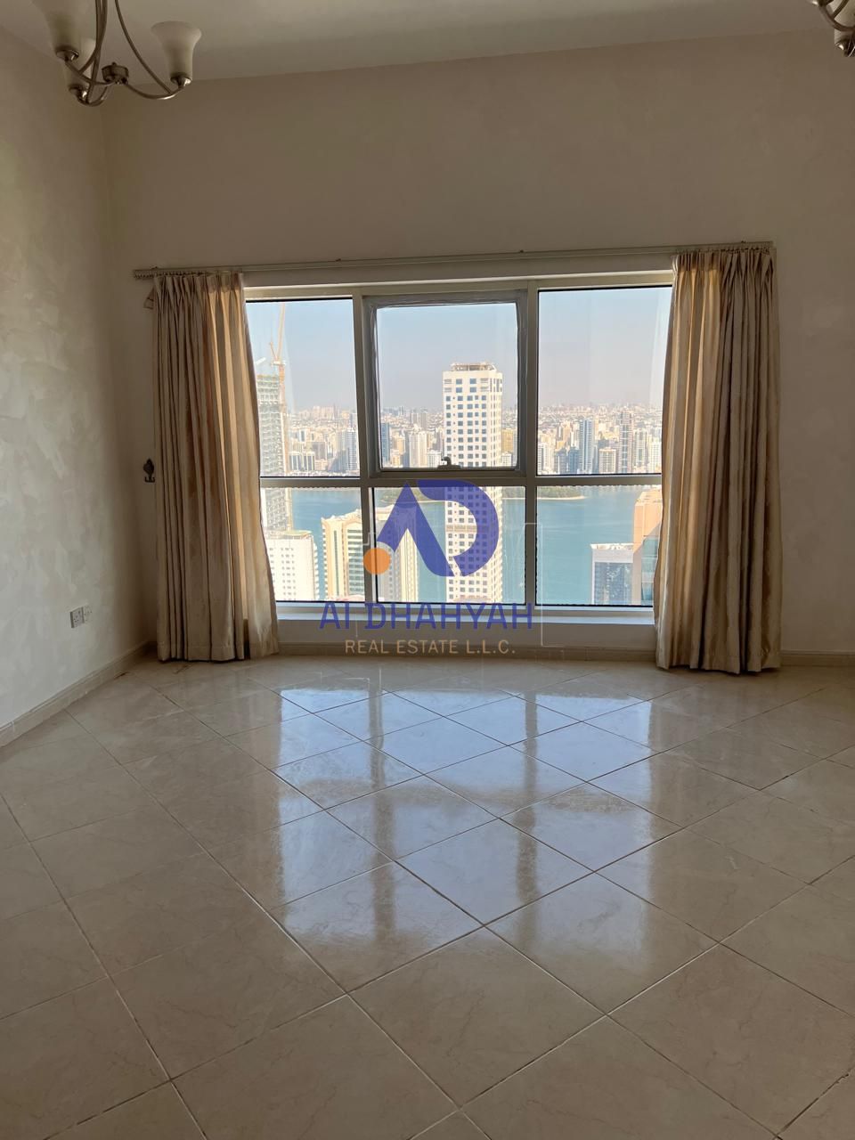 For sale: a beautiful apartment in Khan with a sea view
