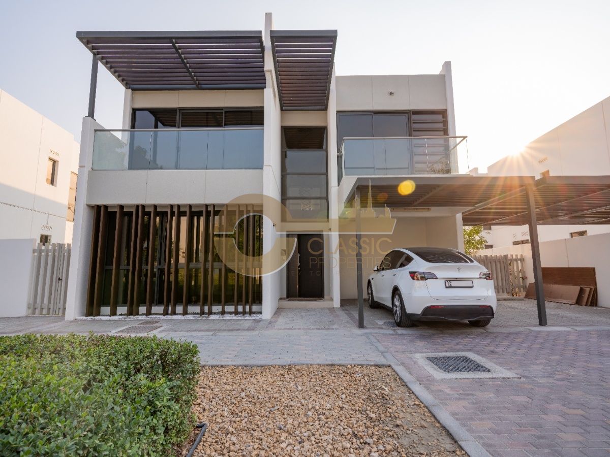 Standalone Villa | Single Row | Private Garden