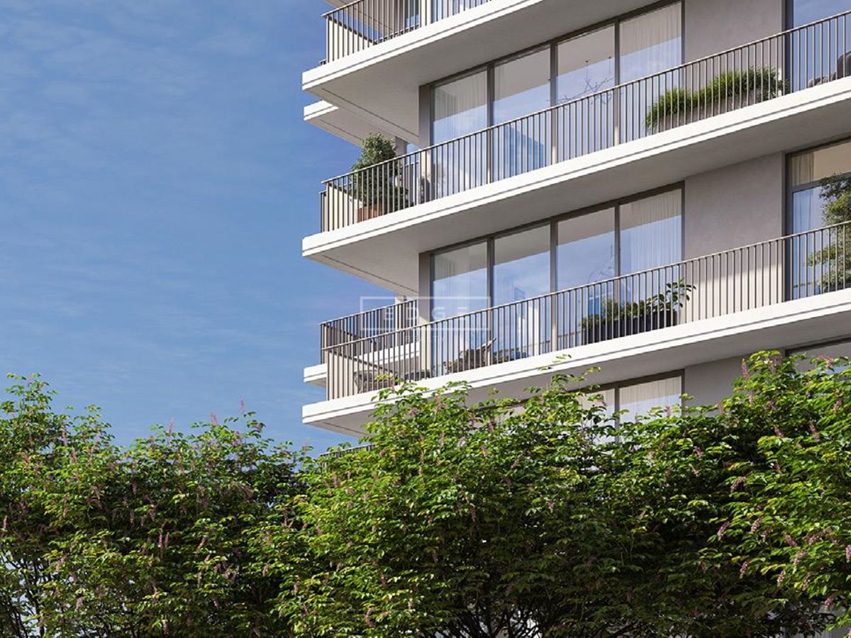 CORNER UNIT | GOLF VIEW | SPACIOUS LAYOUT