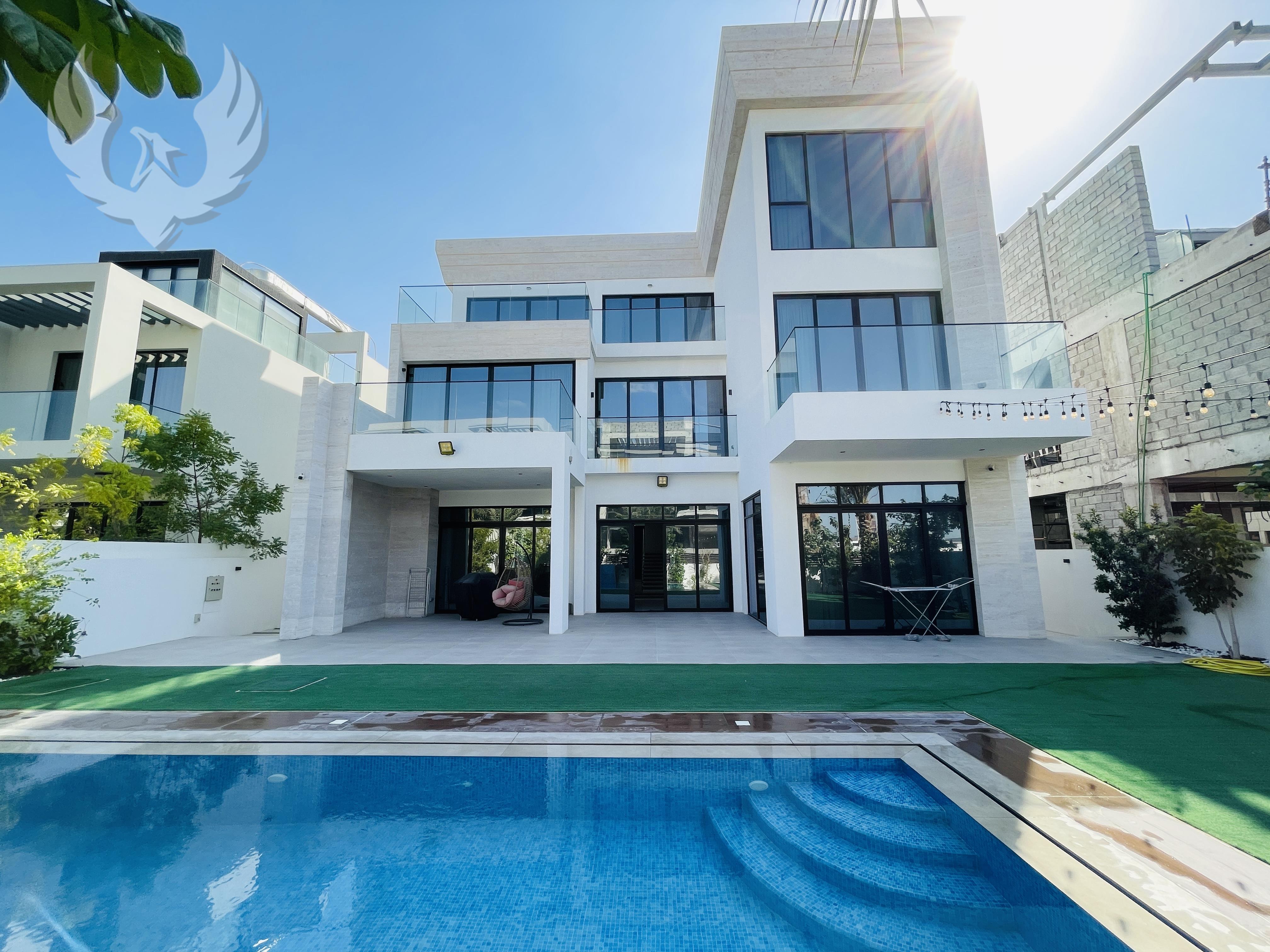 Vacant| Custom Built | Modern Luxury with Pool