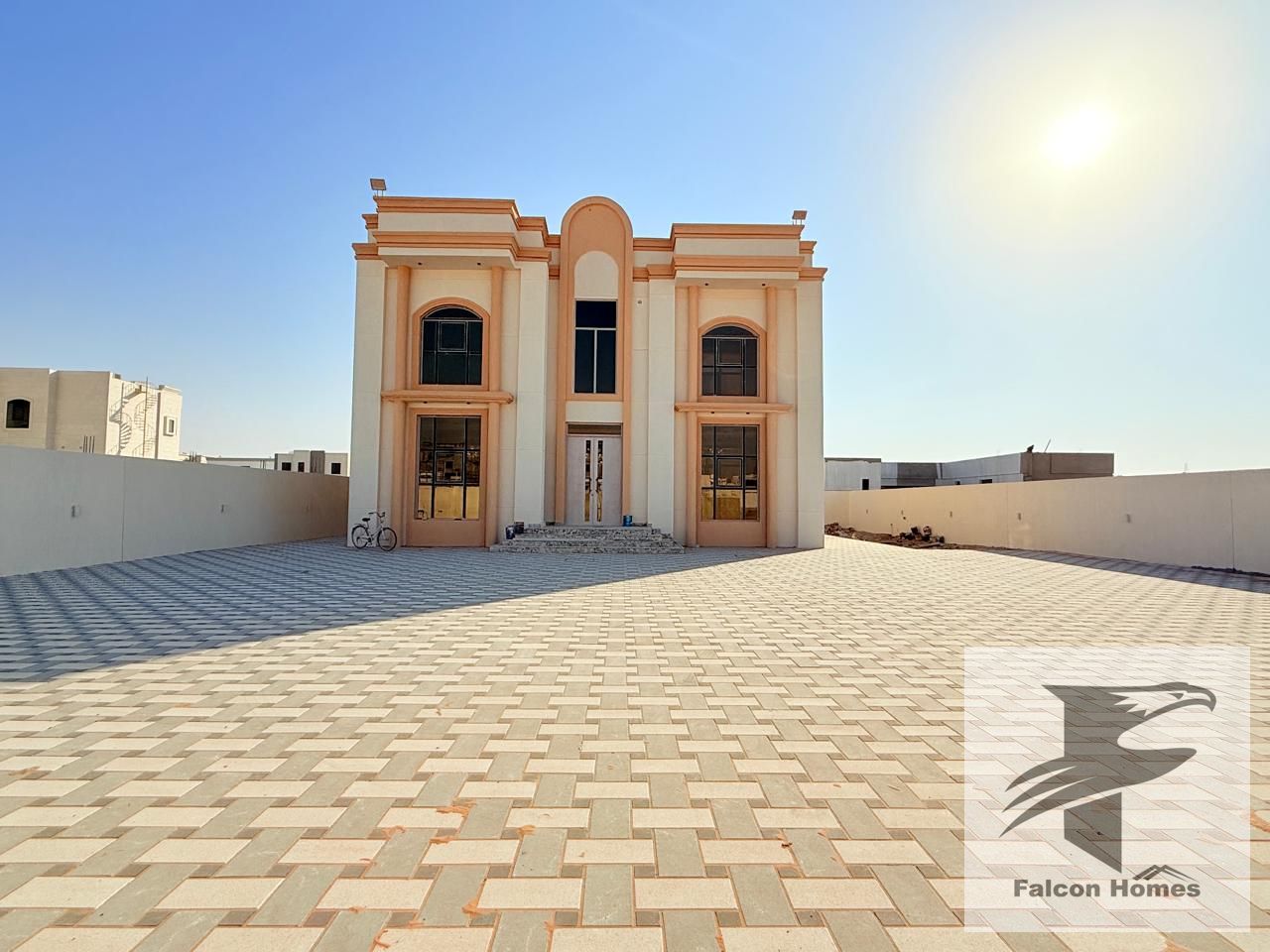 Spacious 5BR Modern Style Villa with Garden