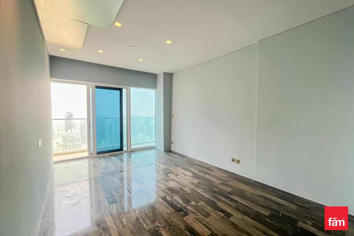 Vacant | Huge Layout | Marina & Sea Views | Fendi