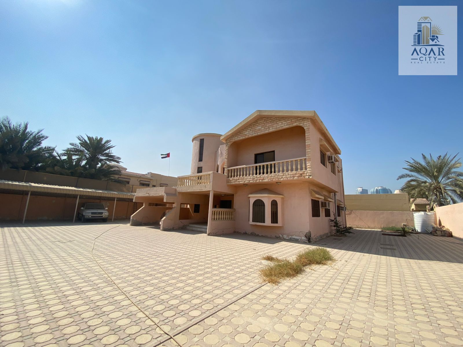 Corner villa| Near the beach| 10,000 sqft | 6 bedrooms