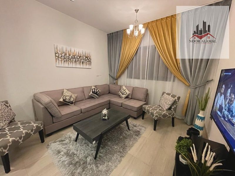 Sharjah, Al Taawun, new building. One bedroom, living room, kitchen, and two bathrooms. Super deluxe furnishings. Price: 5500 AED, including internet