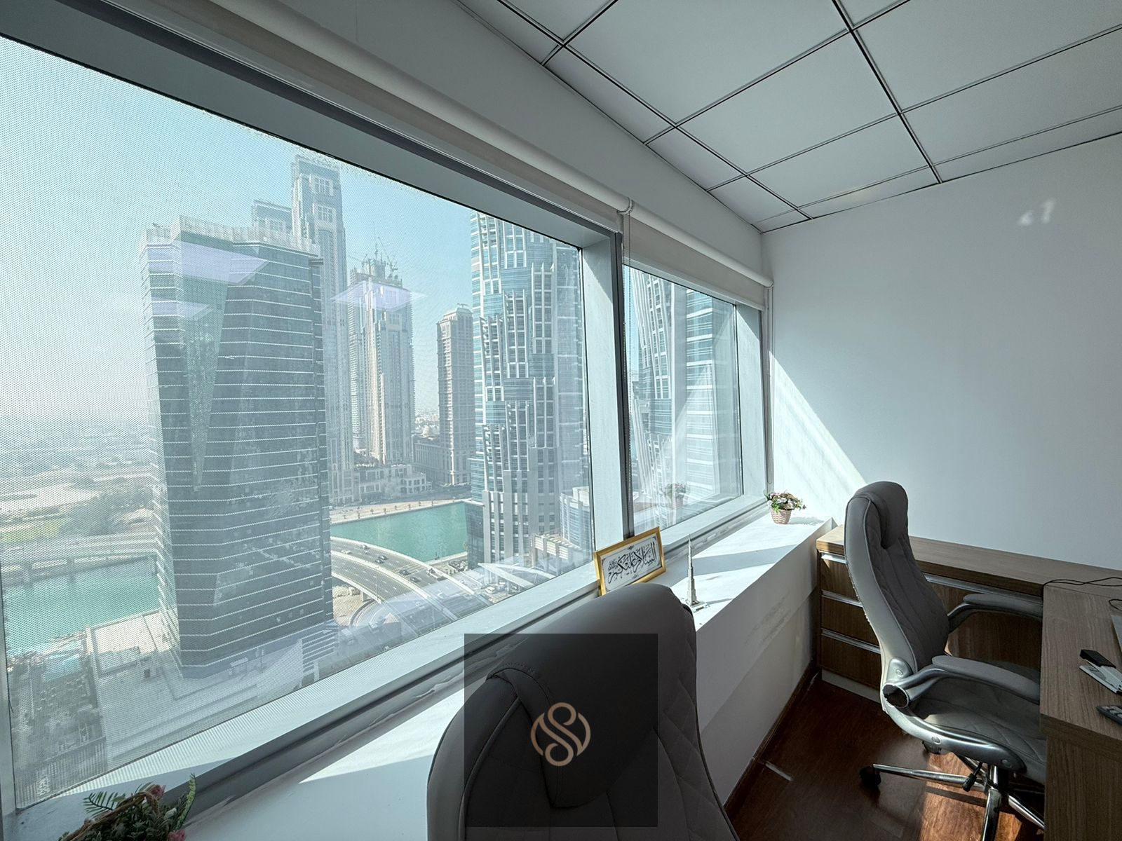 250 SQFT Office with Sea View | Business Bay | 55K