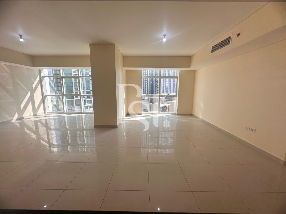 Prime Location | Canal View | Ready to Move