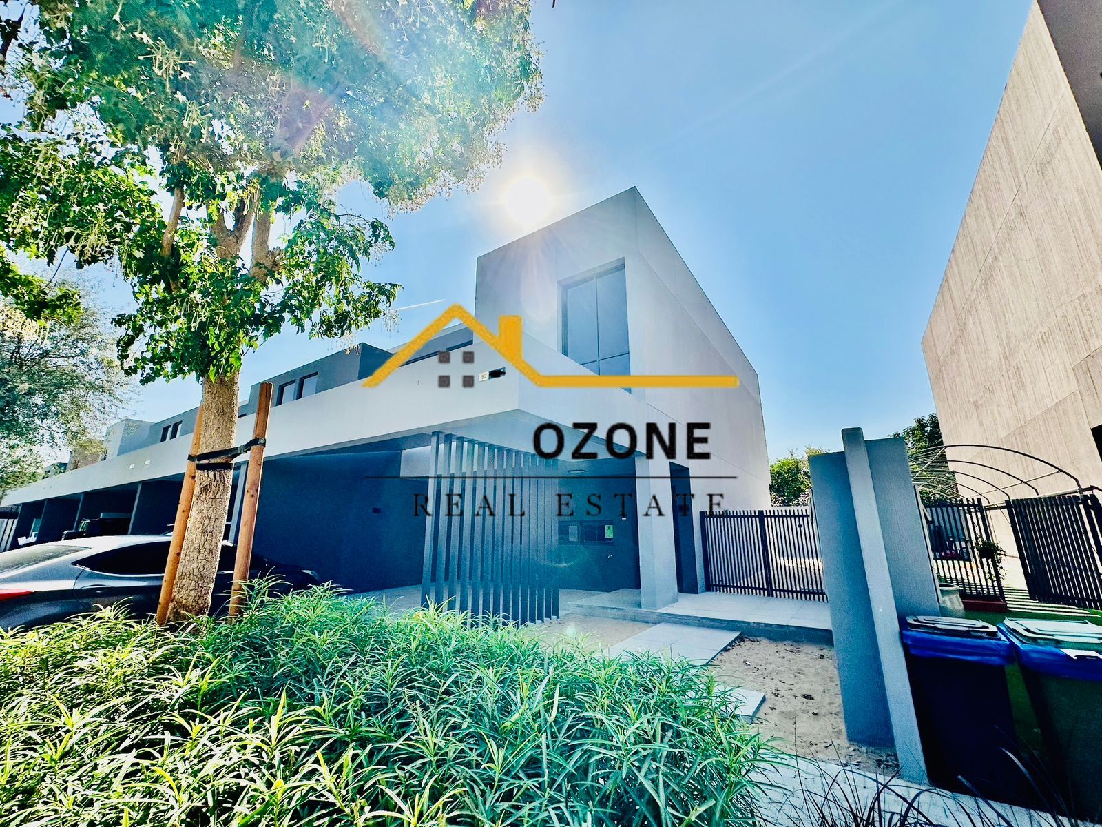 3BR All first recedince | Corner Unit in...