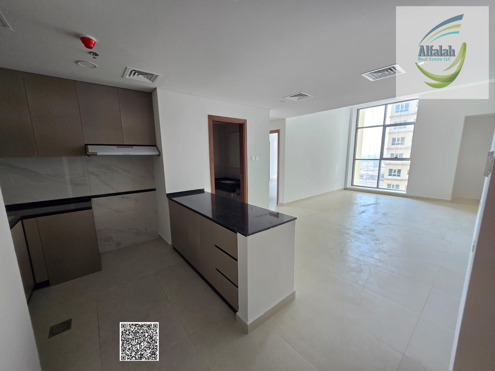 2bhk close kitchen, open view, 1 parking space for yearly rent
