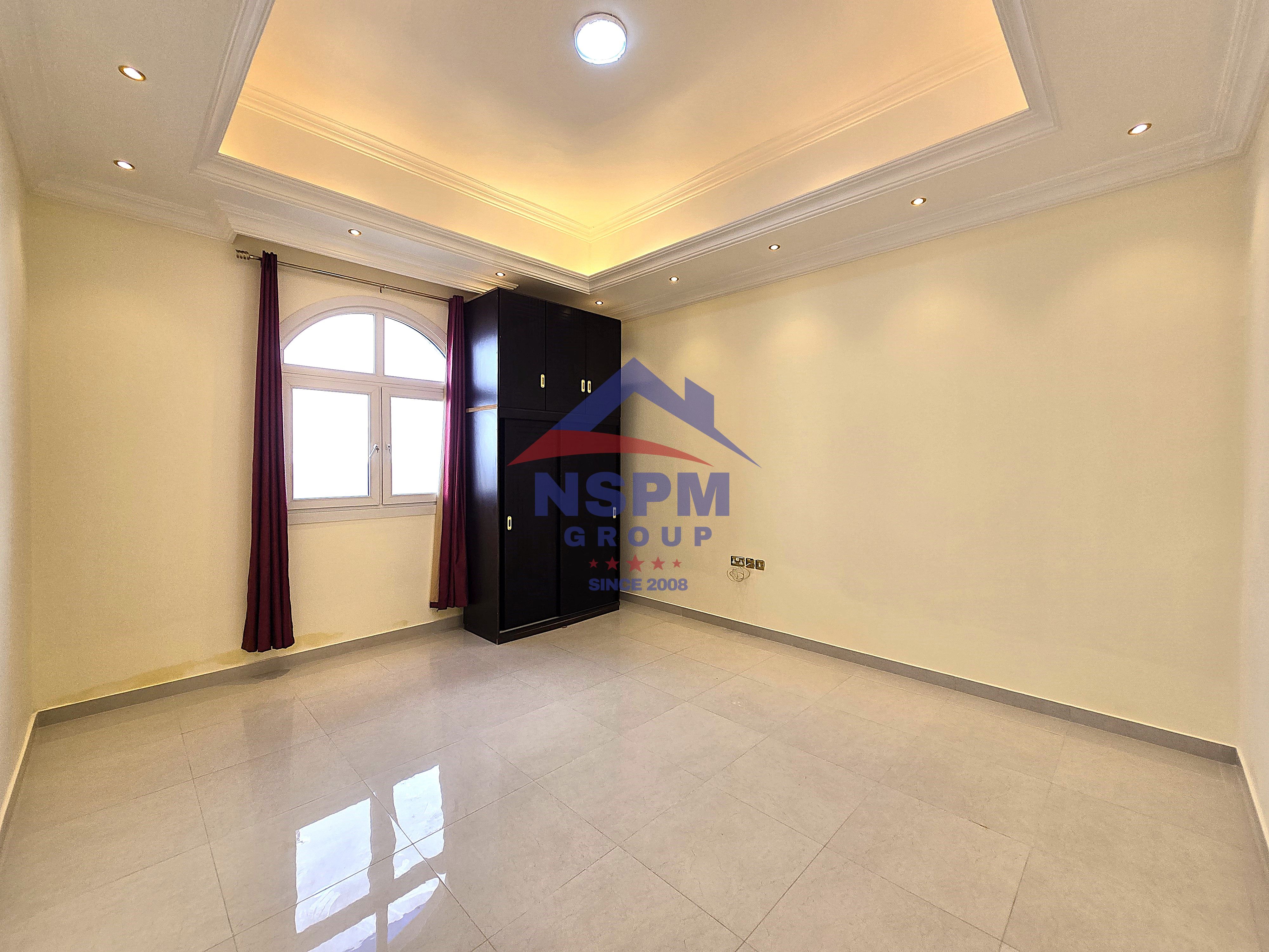 SUPERB! Modern Studio W/ Zero Commission