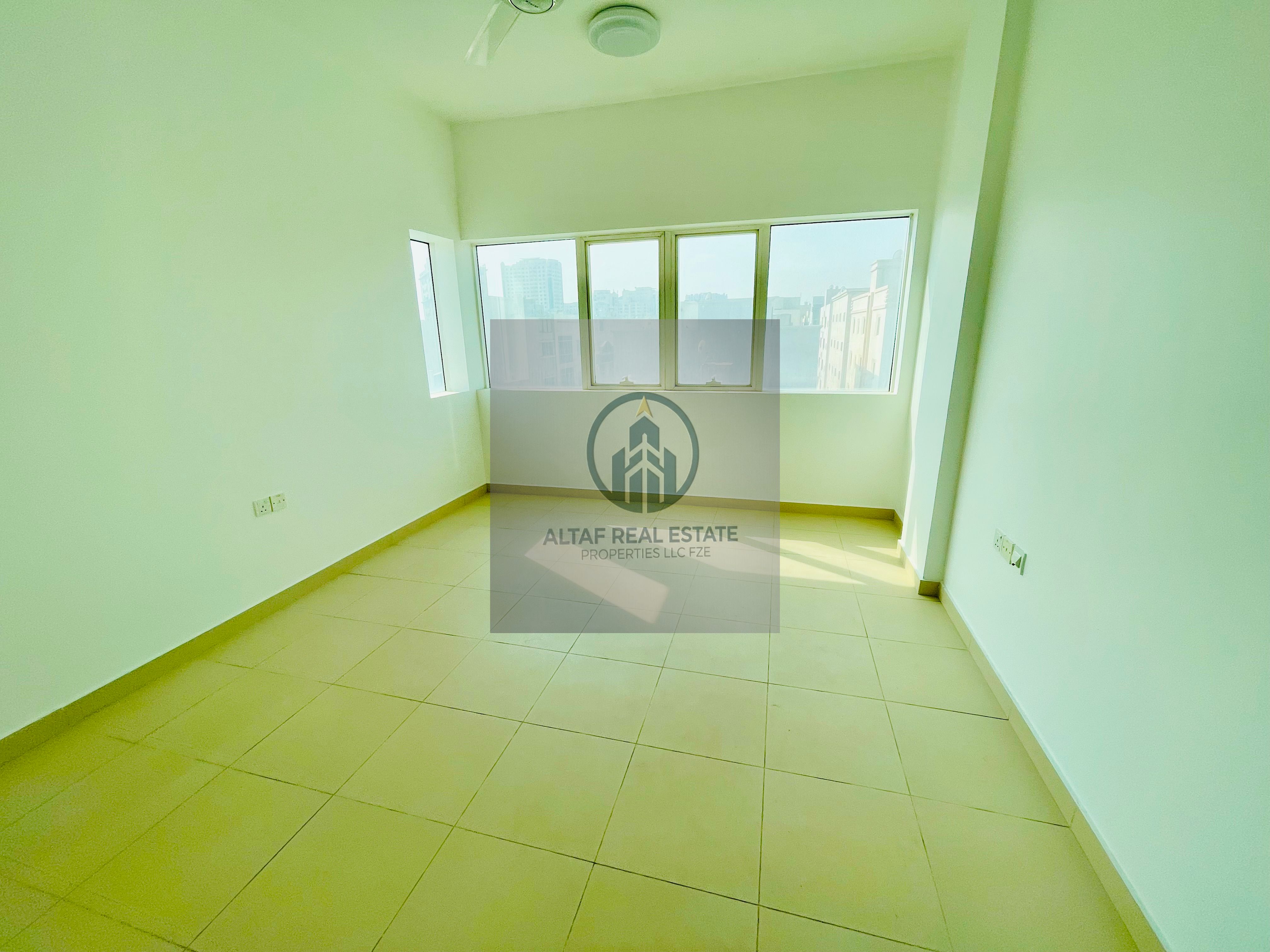 Ready to Move 1BHK Near Cornishe New Apartment