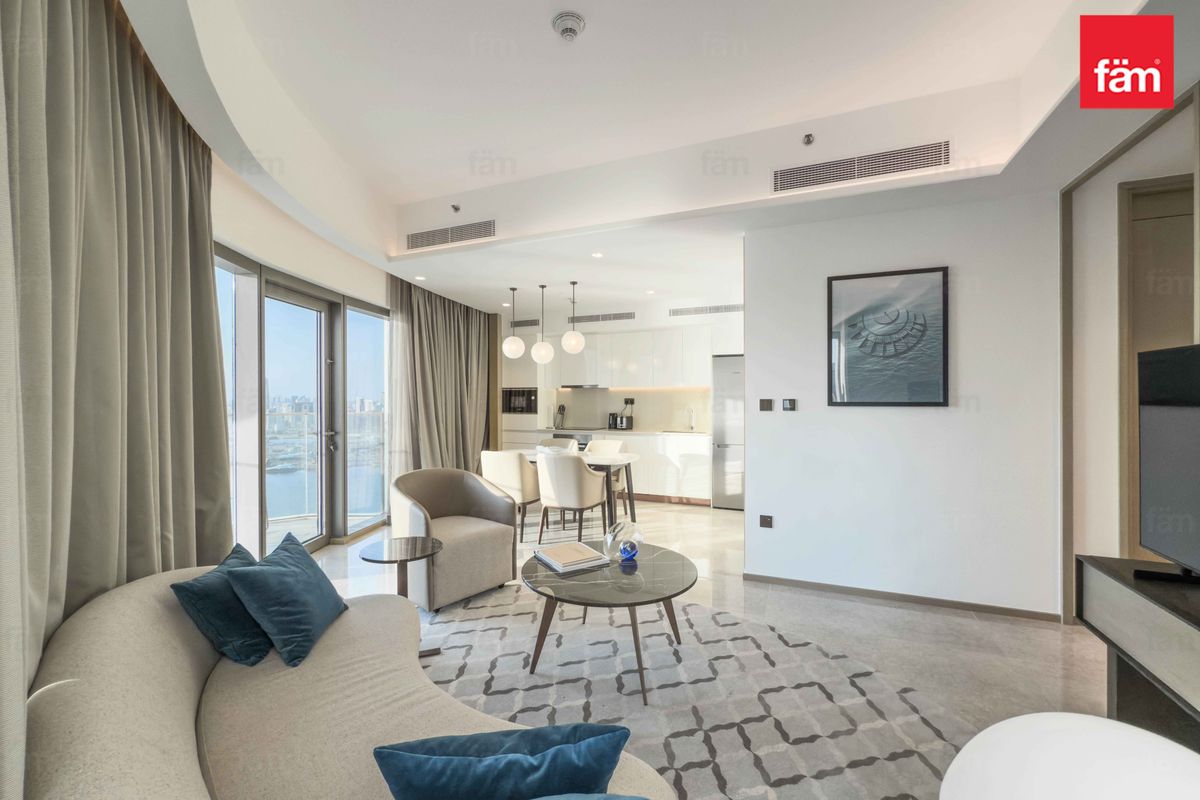 Sky High Luxury | Panoramic Burj Khalifa Views