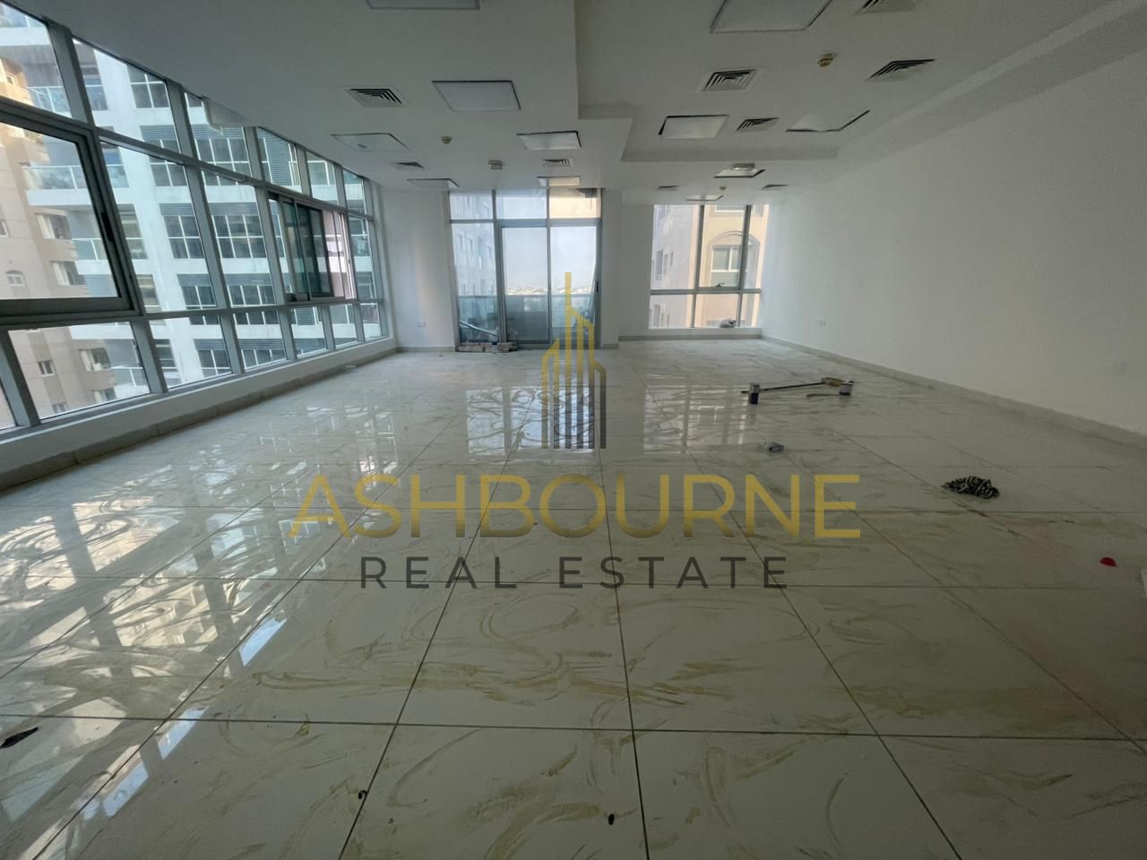 OPEN LAYOUT| WELL MAINTAINED|SPACIOUS |UNFURNISHED