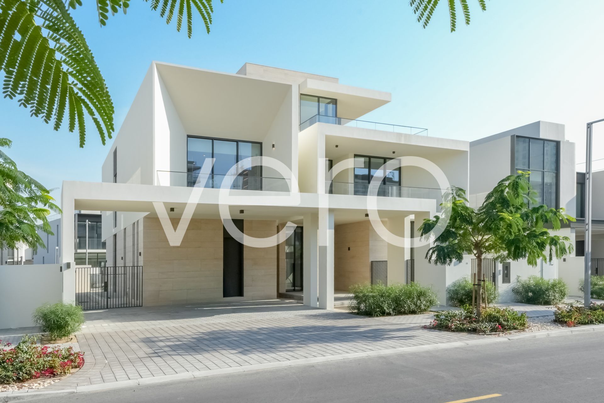 Brand New Luxury Villa | Vacant | Community View