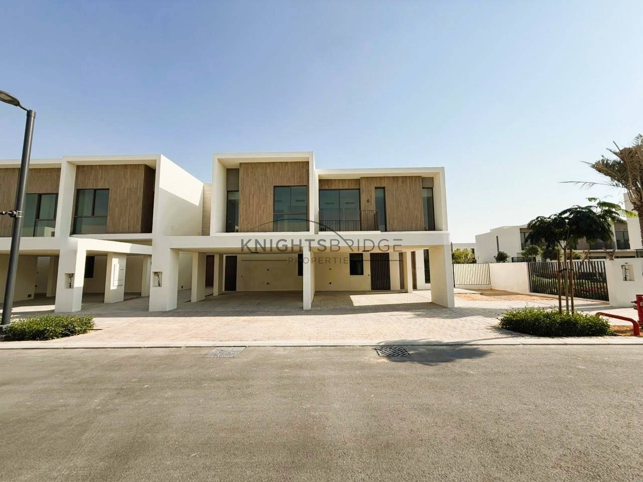 Corner Unit | Prime Location | Near to Beach