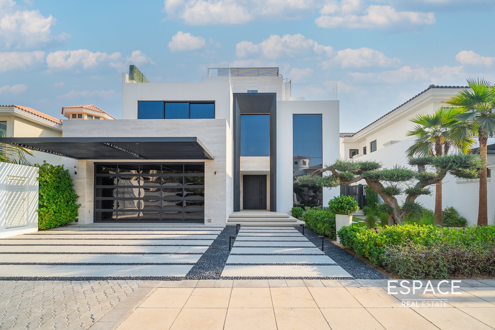 Brand New 3-Storey Next-to-Tip Villa
