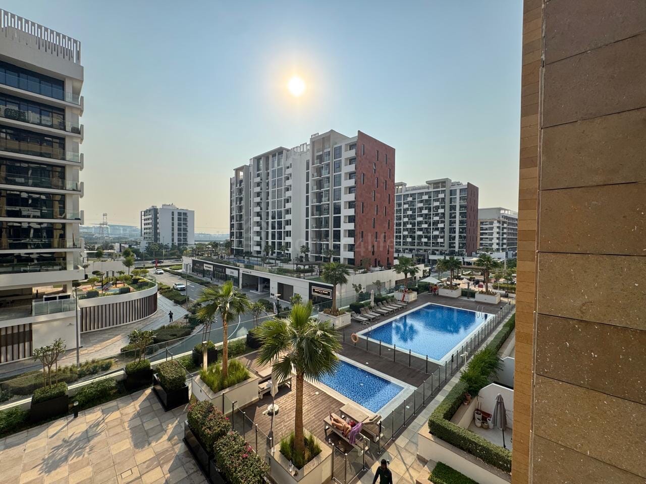 Spacious 2BHK | Fully Furnished With Balcony |