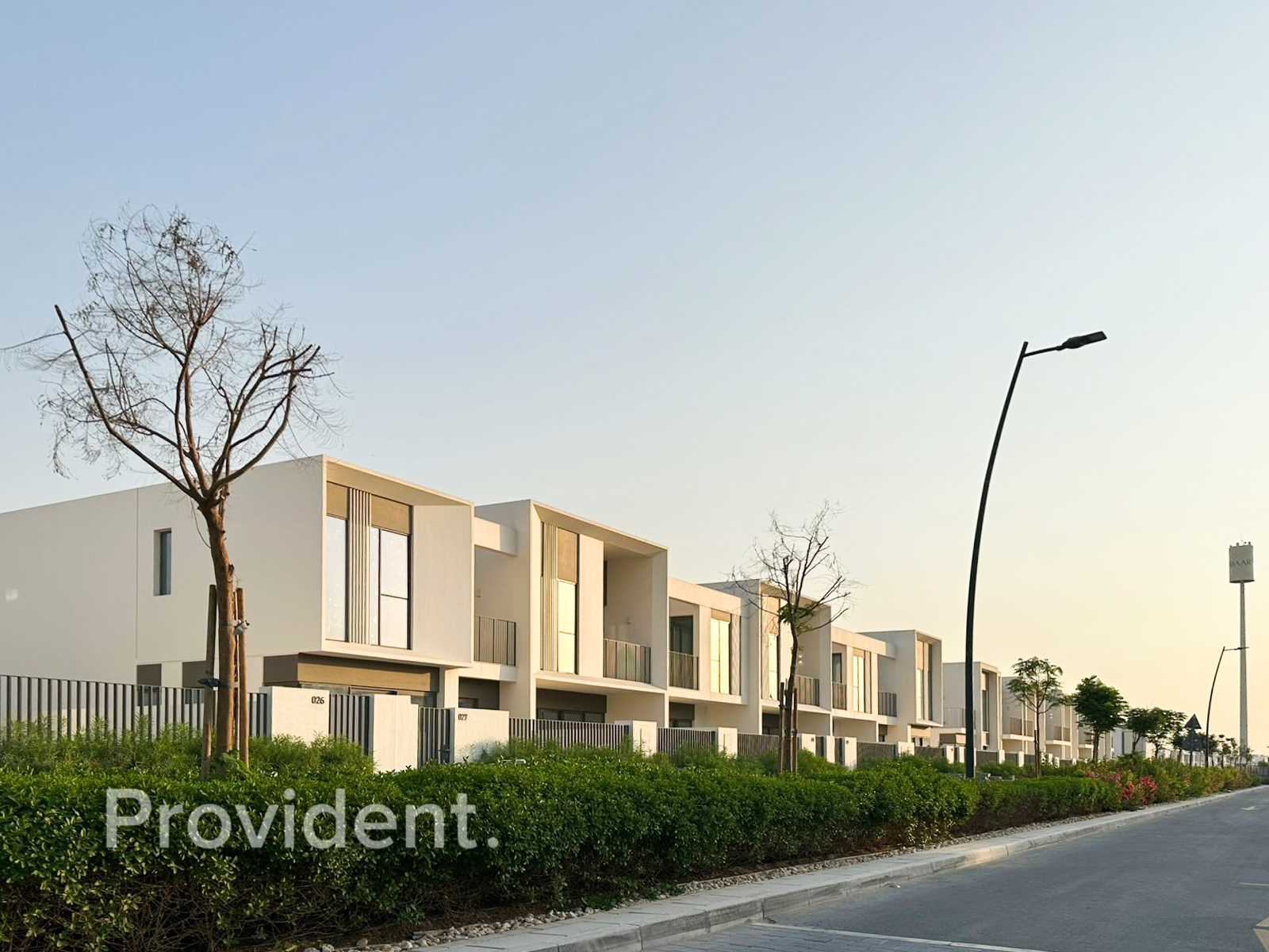 Single Row | Big Layout | Close to Amenities