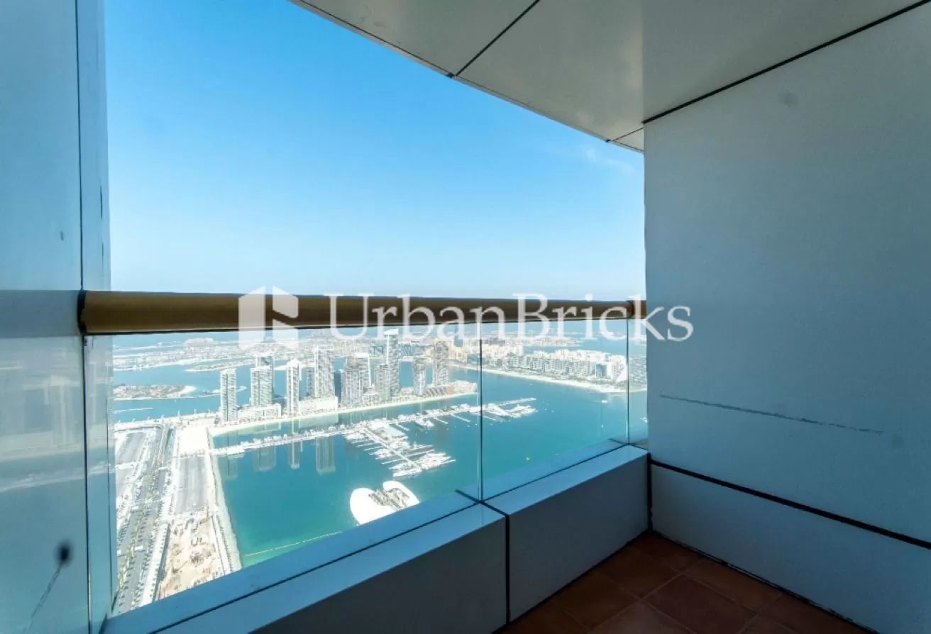Palm View l Upgraded l High Floor