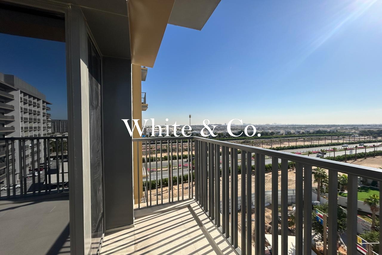 Corner Unit | Vacant | Fully Furnished