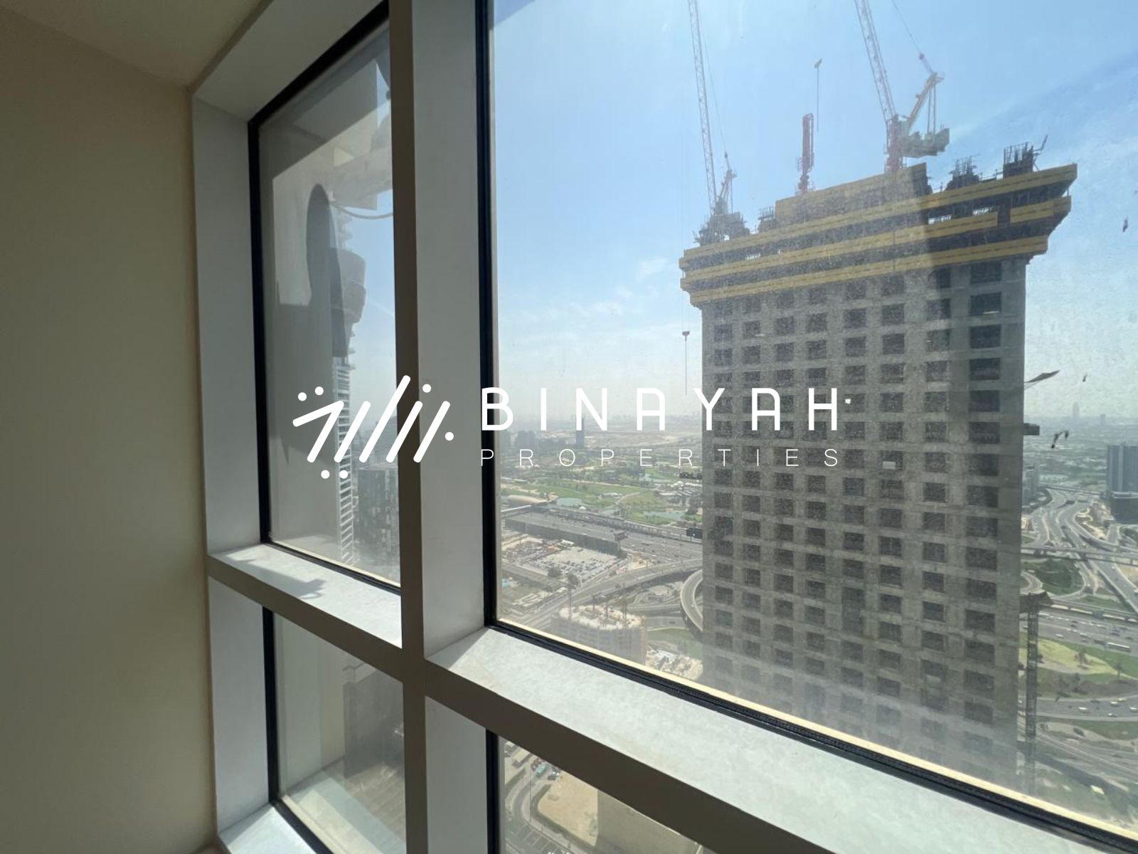 EXCLUSIVE | LOW FLOOR | GOLF VIEW