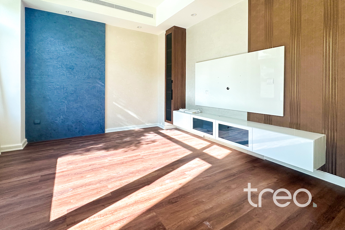 Landscaped | Upgraded Wood Floors | Type H