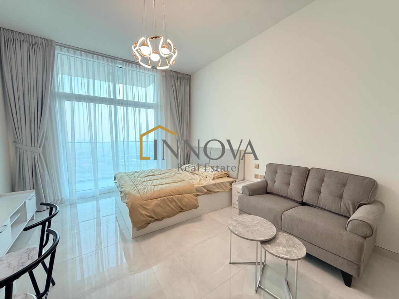 New Modern Studio | Balcony | Arjan