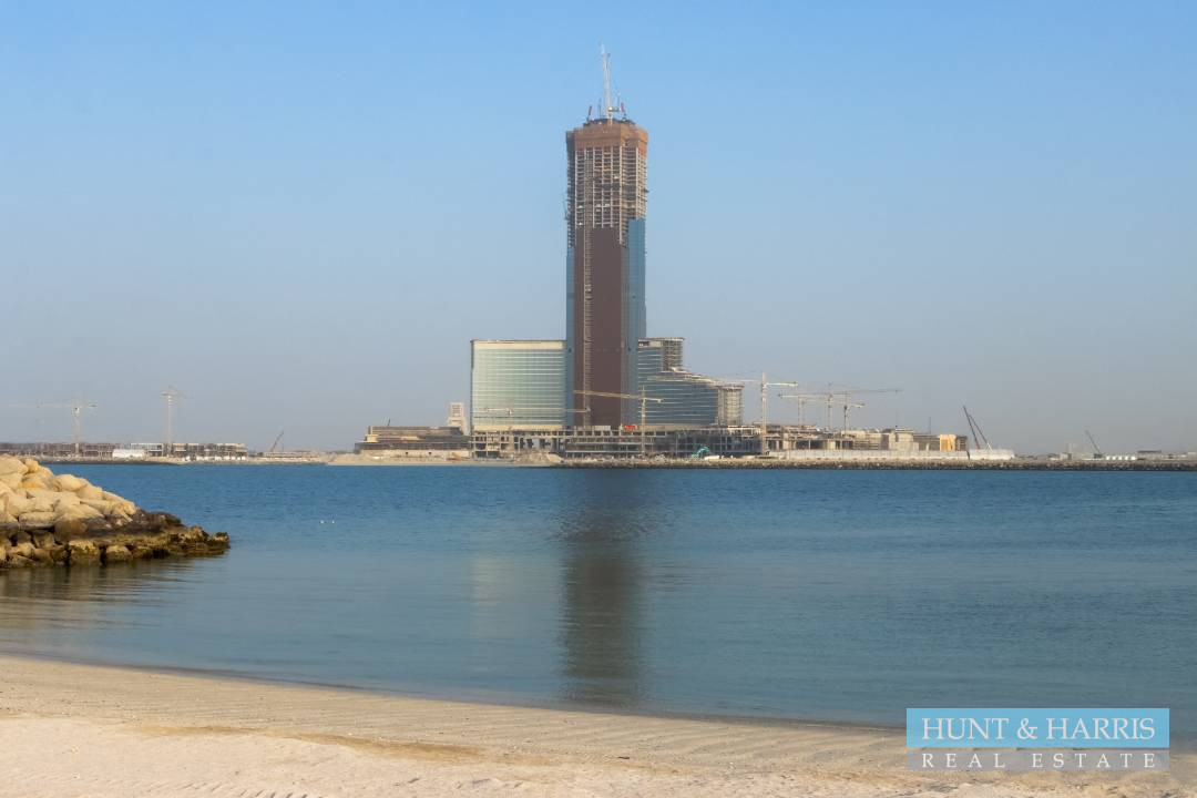 2 Bedroom Townhouse for Rent in Marjan Island - Corner Unit