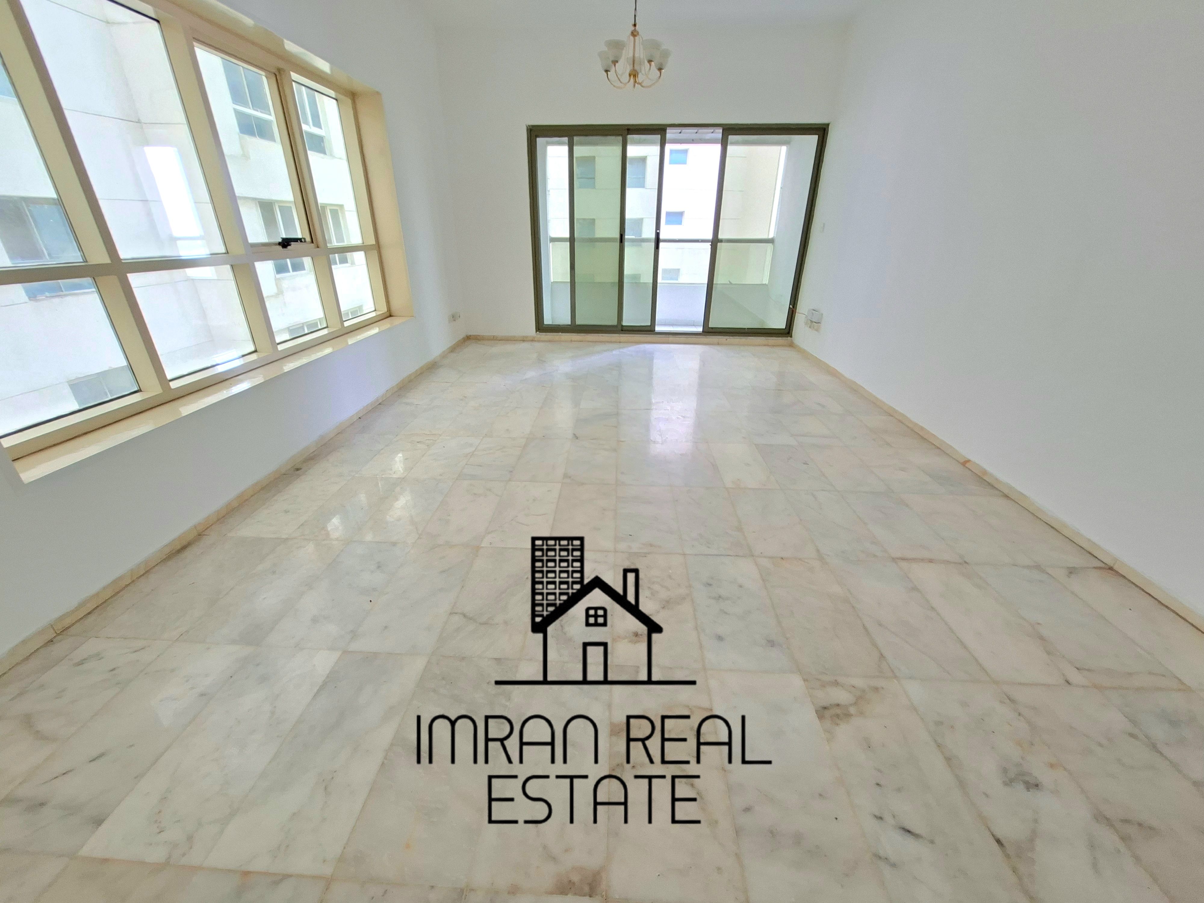Spacious 2bhk with balcony and built-in wardrobe