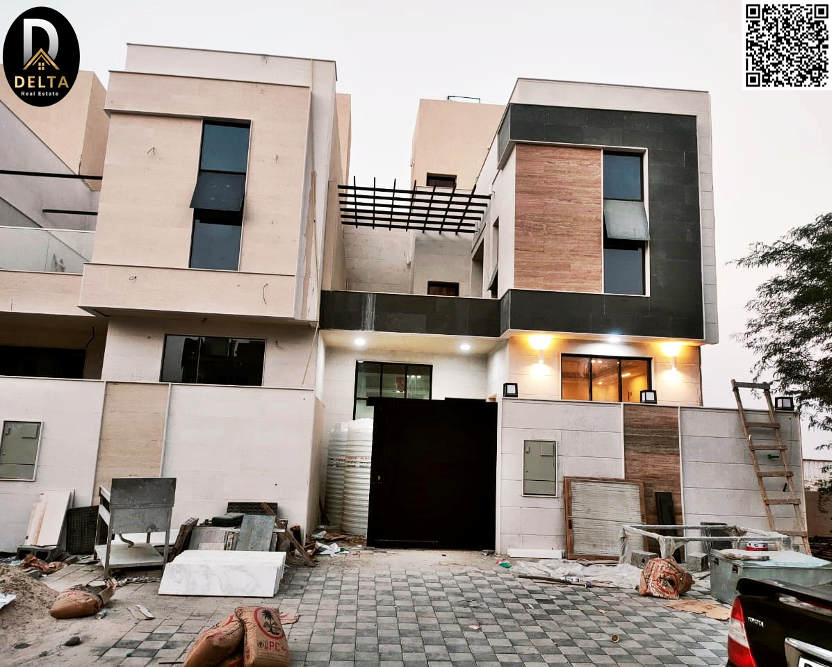 Modern 3-story villa, no registration fees, freehold ownership