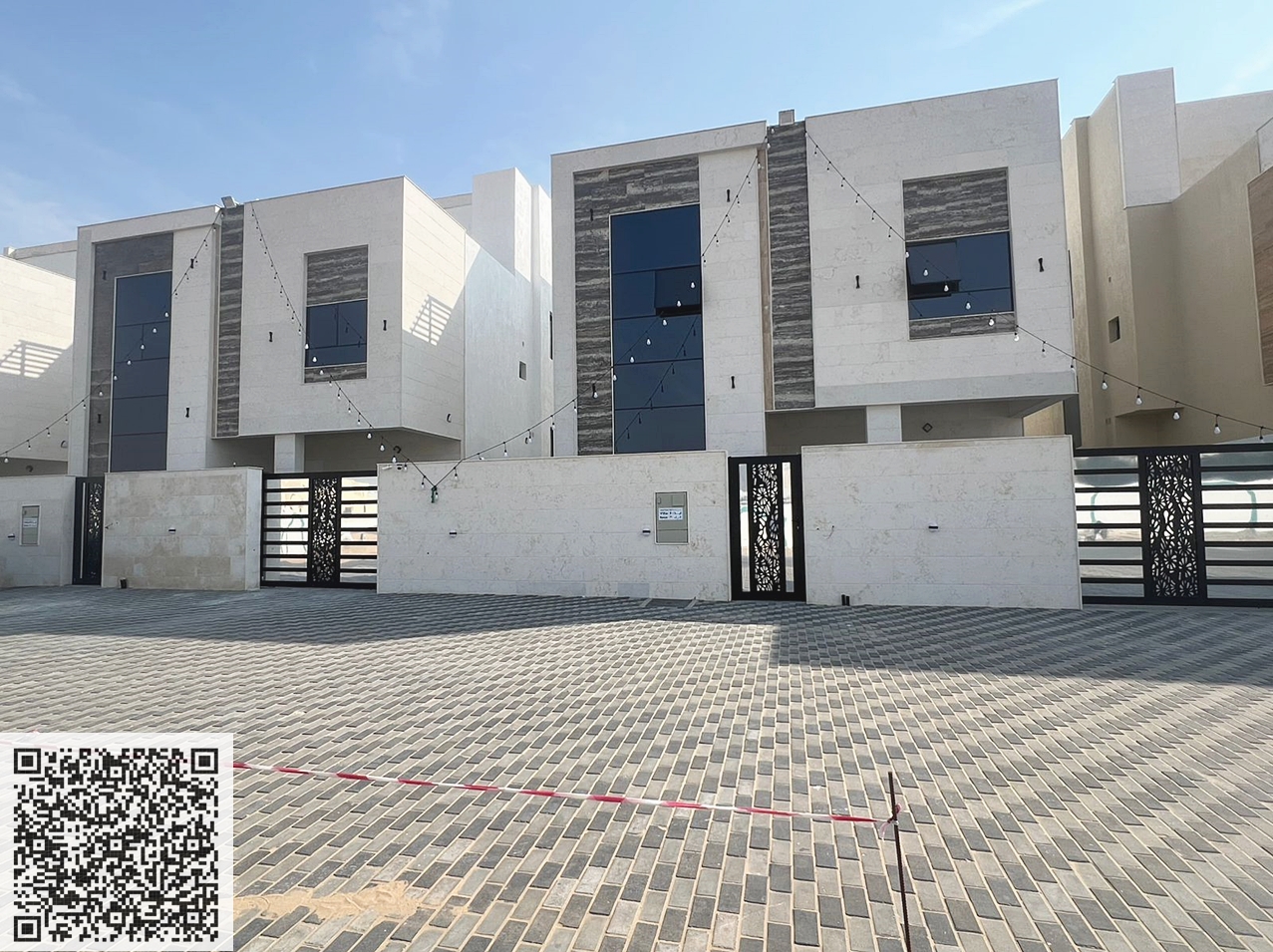 Luxury 3-story villa + roof | 7 master bedrooms | Super deluxe finishing | Price includes registration and ownership – Ajman
