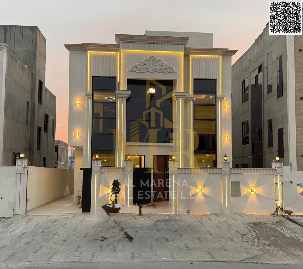 Two-story villa with a roof in Al Hilyu 2 – 5 master bedrooms at an all-inclusive price, negotiable
