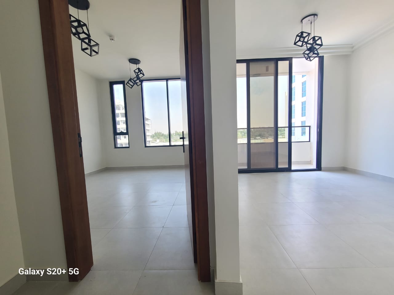 Lxury and brand new apartment with balcony with master room prim location aljada out sid 1 month free