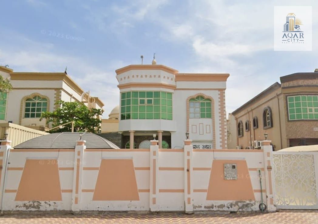 5000 sqft Villa For Sale | include water & Electricity | 5 Bedrooms