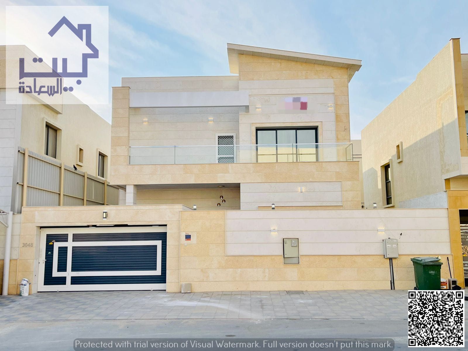 Villa for rent in Al Yasmin area Furnished Excellent location On Rahmaniya Street, Sharjah Consists of two floors, a majlis and a living room with wa