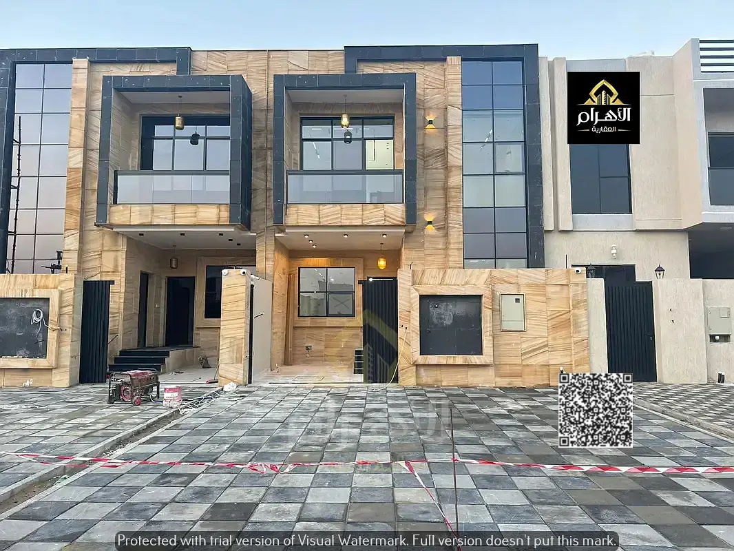 Don't miss this opportunity - an ideal house - 5 master bedrooms, next to the mosque and main street, ready to move in, with high-end finishing. Price