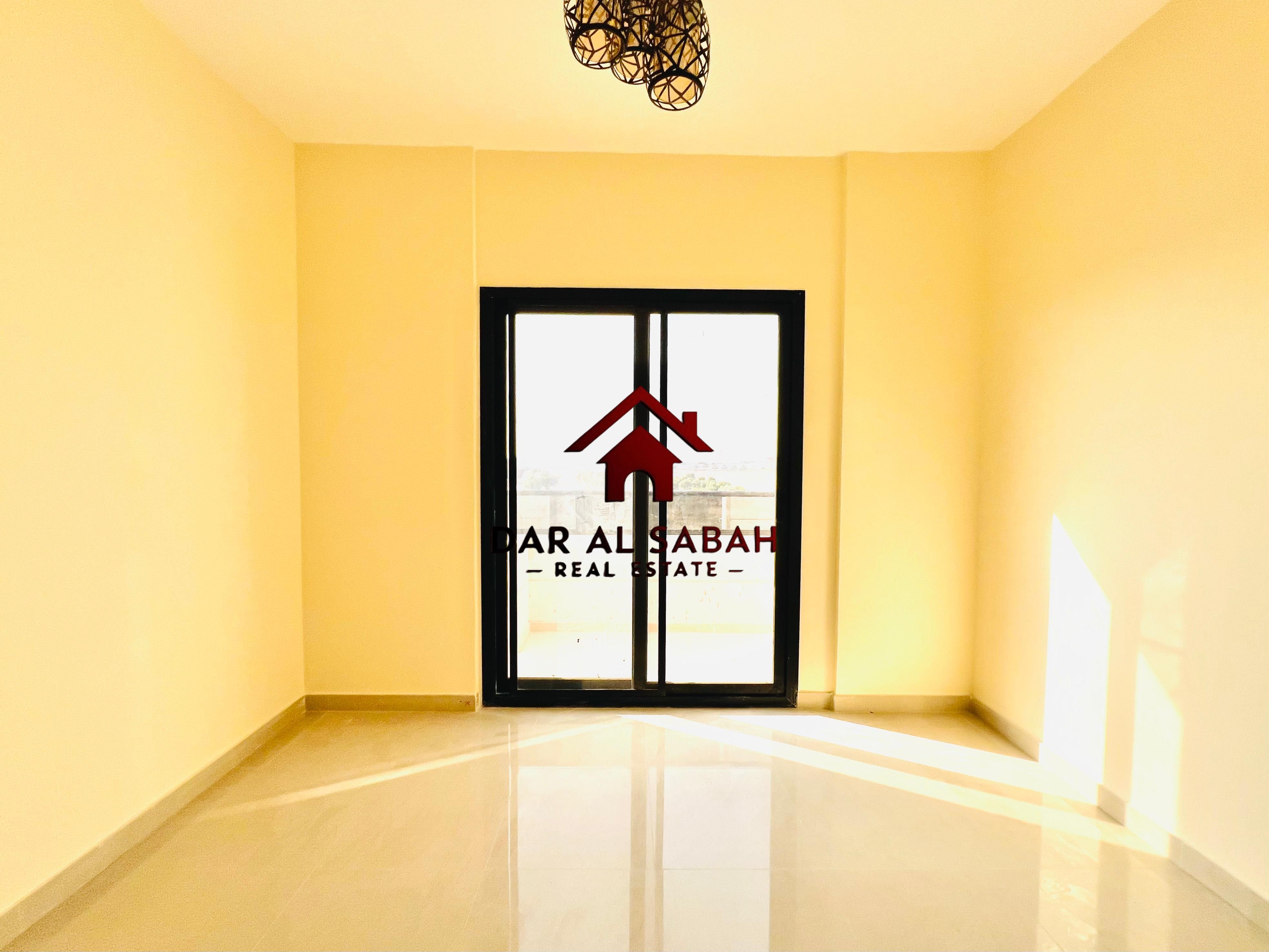 6 cheque payment/deposit cheque/with balcony/ready to move?