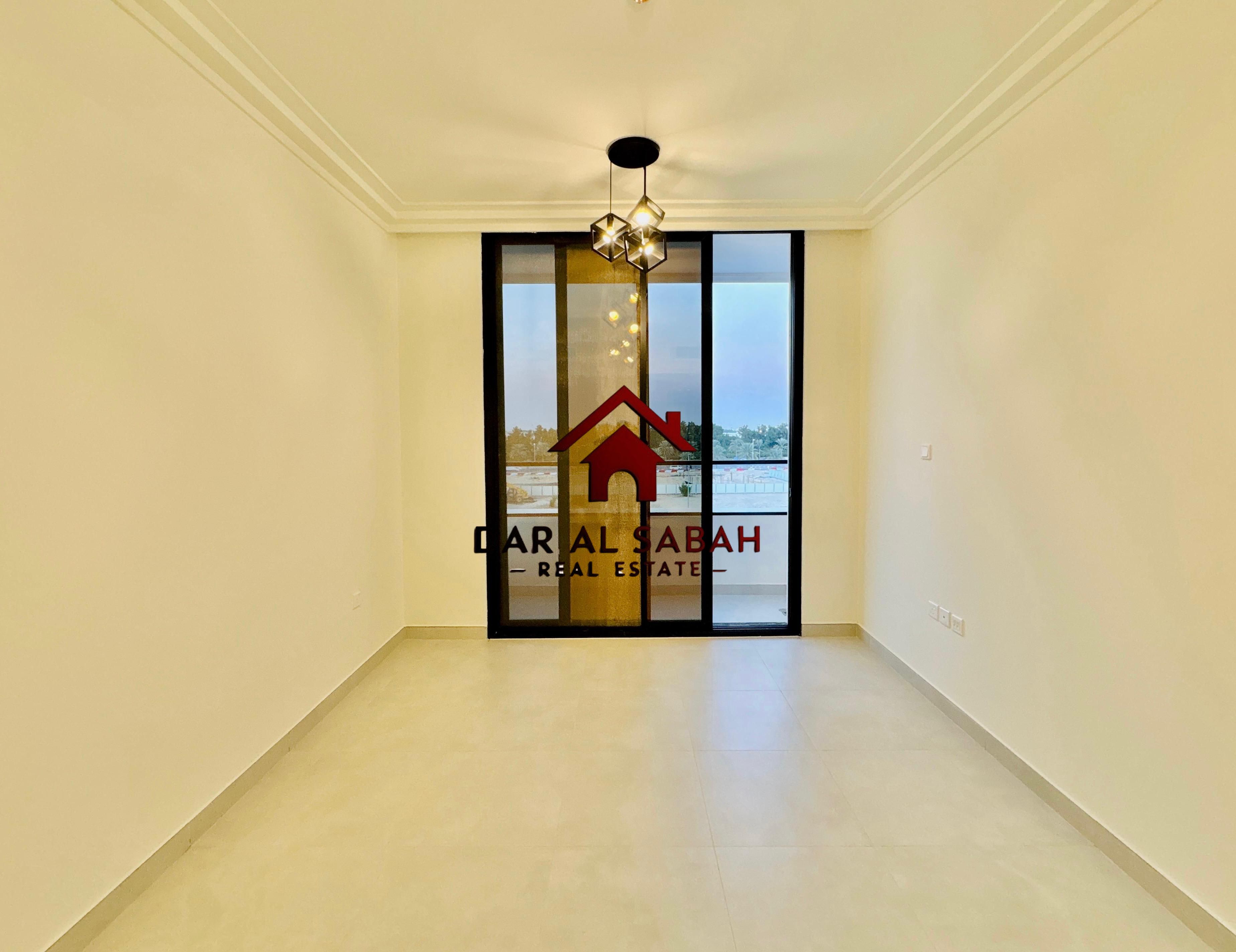 6 cheque payment / deposit cash/with balcony / brand new building / ready to move ?