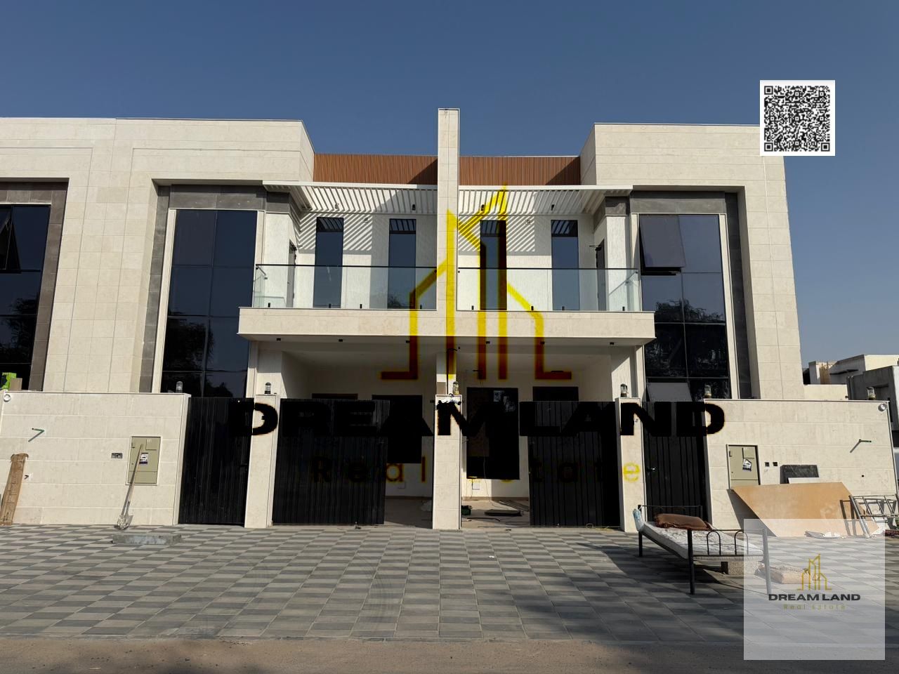 Including registration fees, Adorable town house 4 master bedrooms with built in wardrobes located in a strategic location in Al yasmeen area