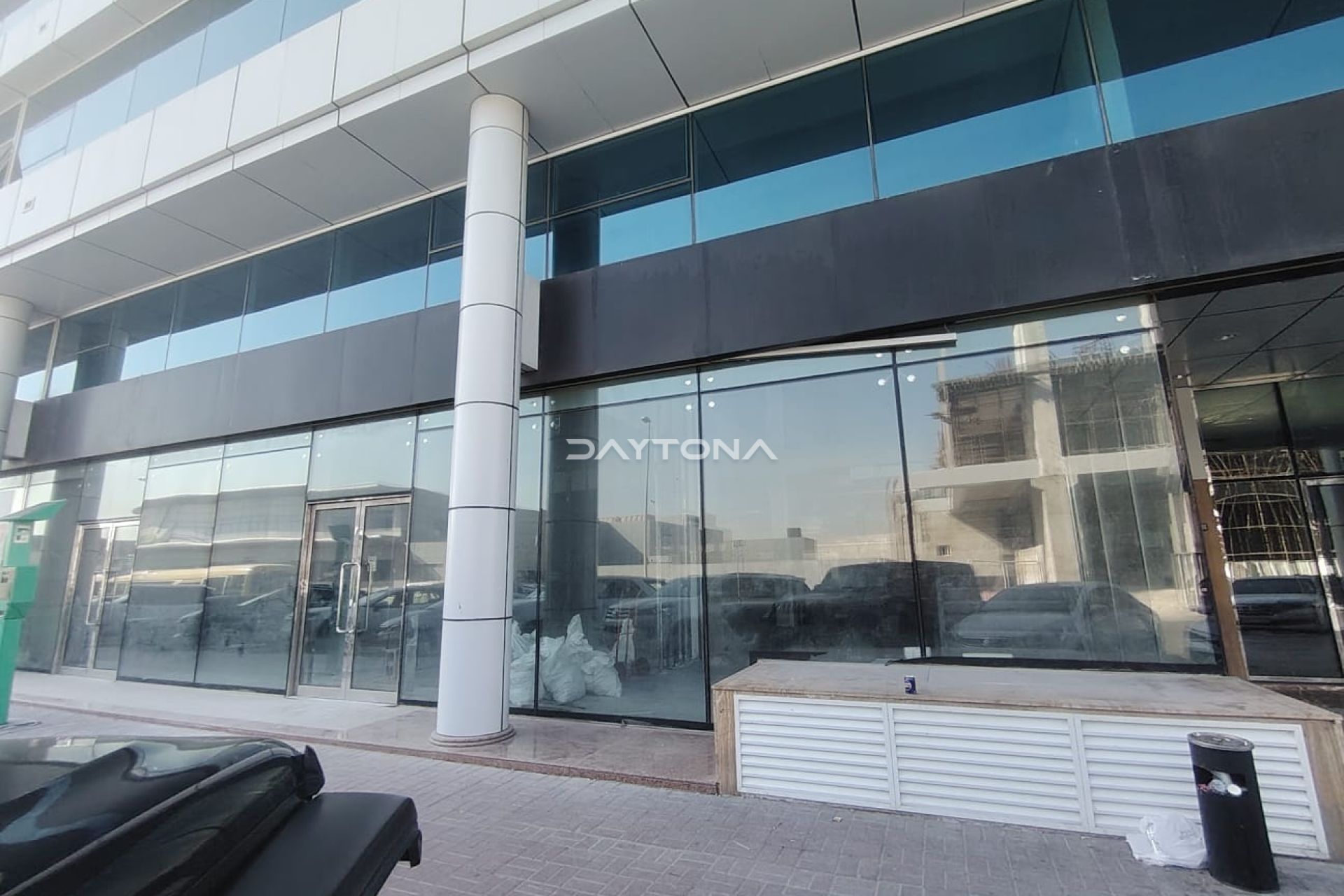 PRIME SHOWROOM SPACES FOR LEASE | MULTIPLE UNITS AVAILABLE