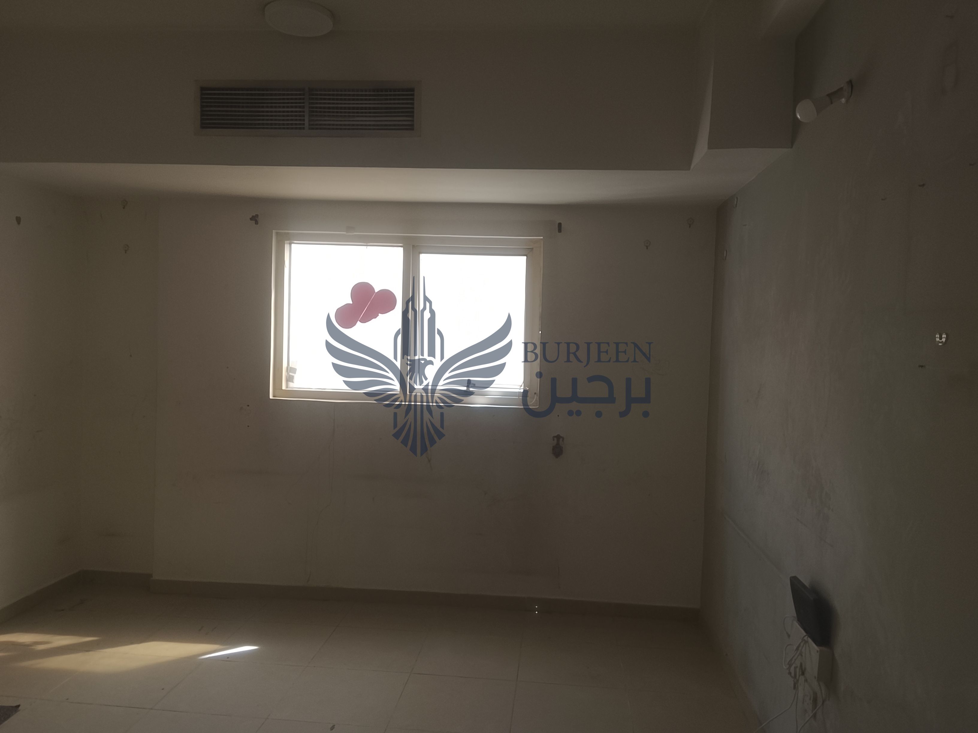 1bhk, elevator 1 toilet 1 parking no issues