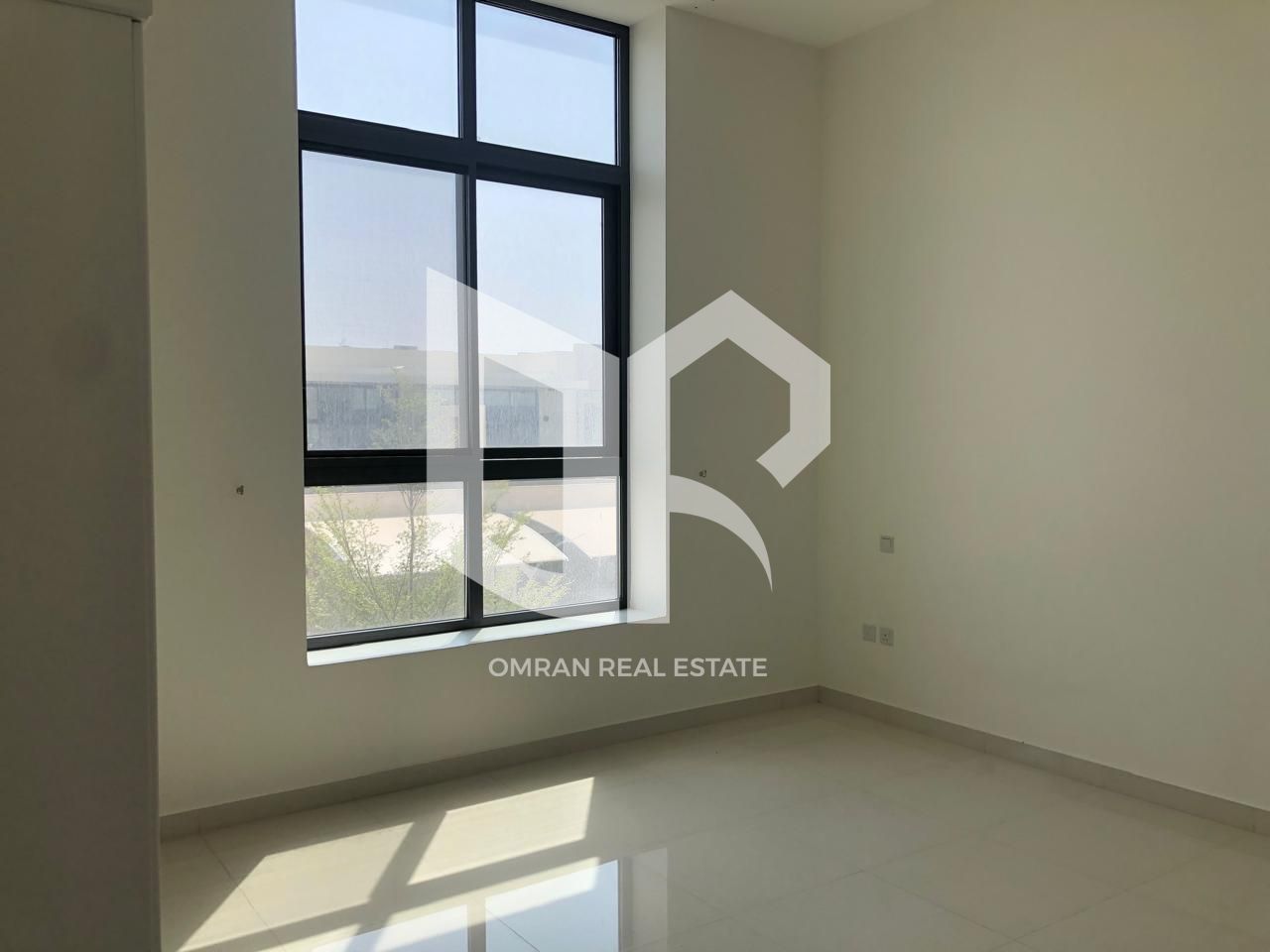Single Row Corner Townhouse – 3 Master Bedrooms + Maid’s Room Prime Location | Two Kitchens | Two Balconies | Spacious Layout