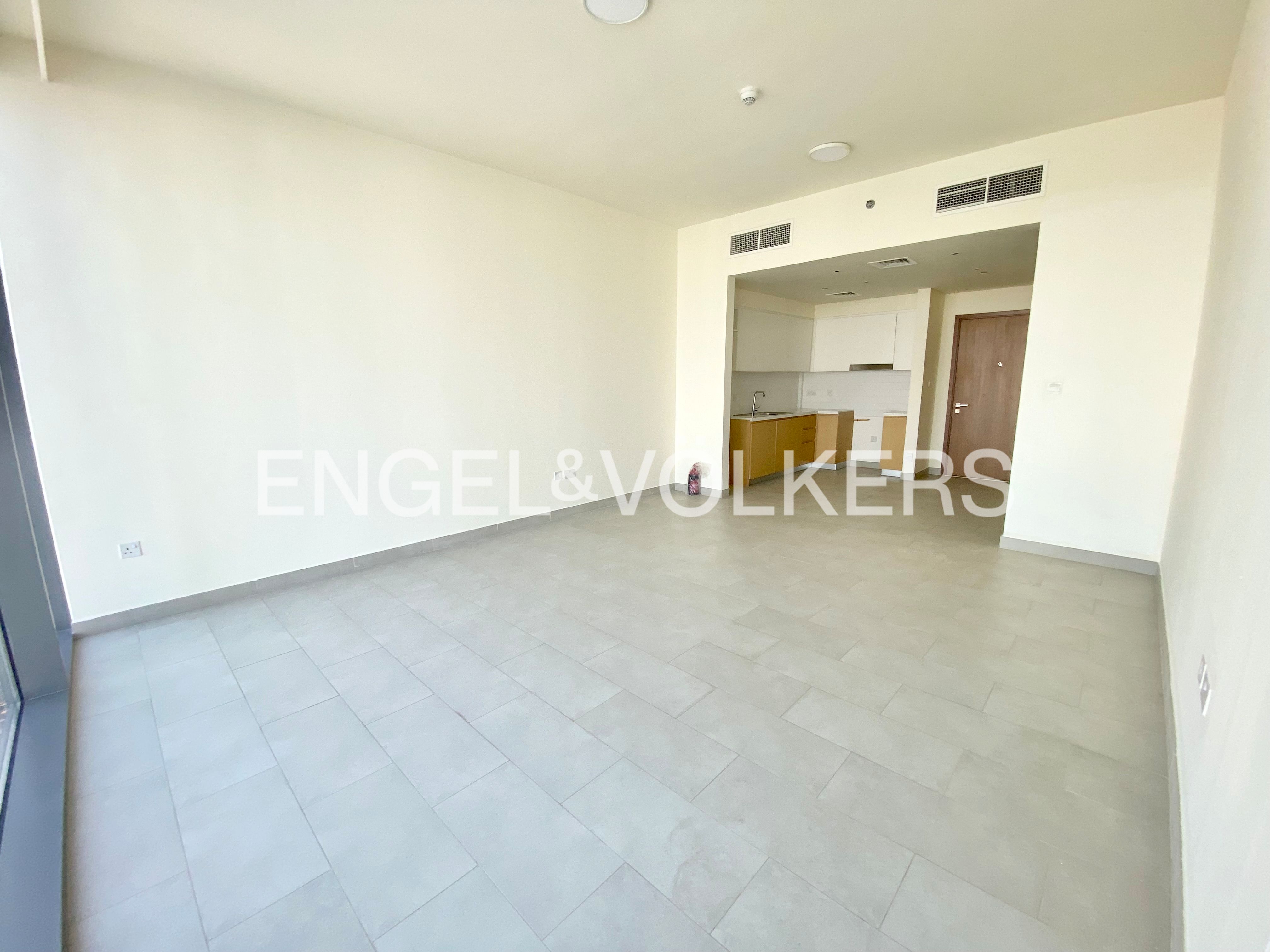 Corner | High Floor | Stunning Layout