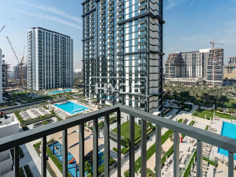 Corner unit | Appliances added | Full view