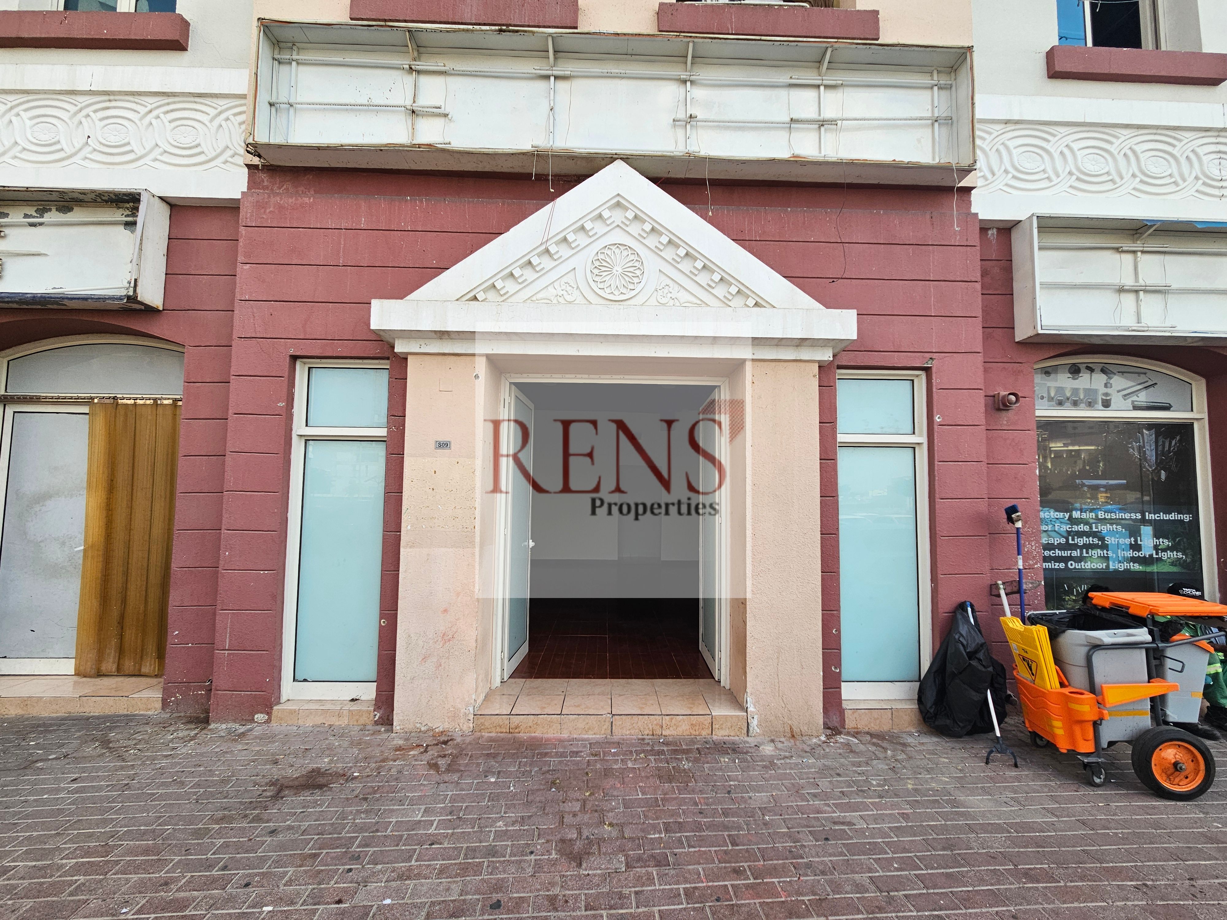 Shop | Spacious layout | International City