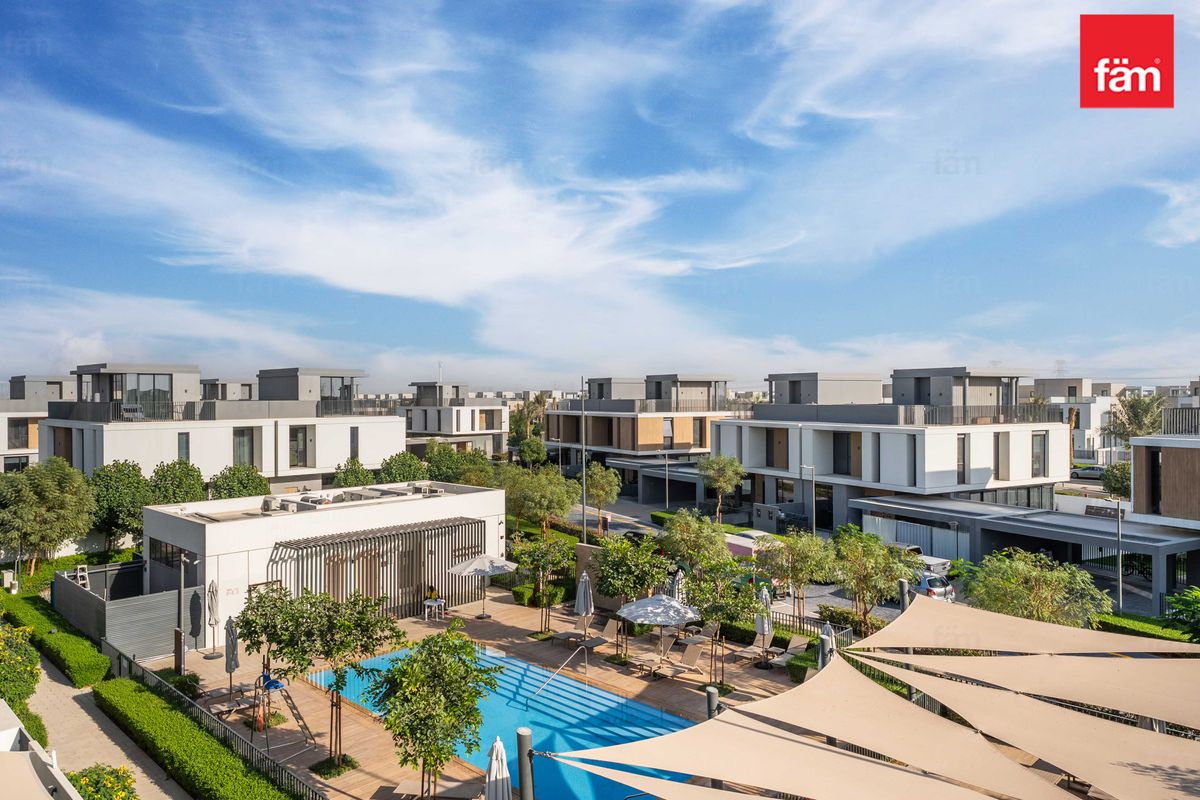 Weekend Offer! Price Dropped | Pool & Park View
