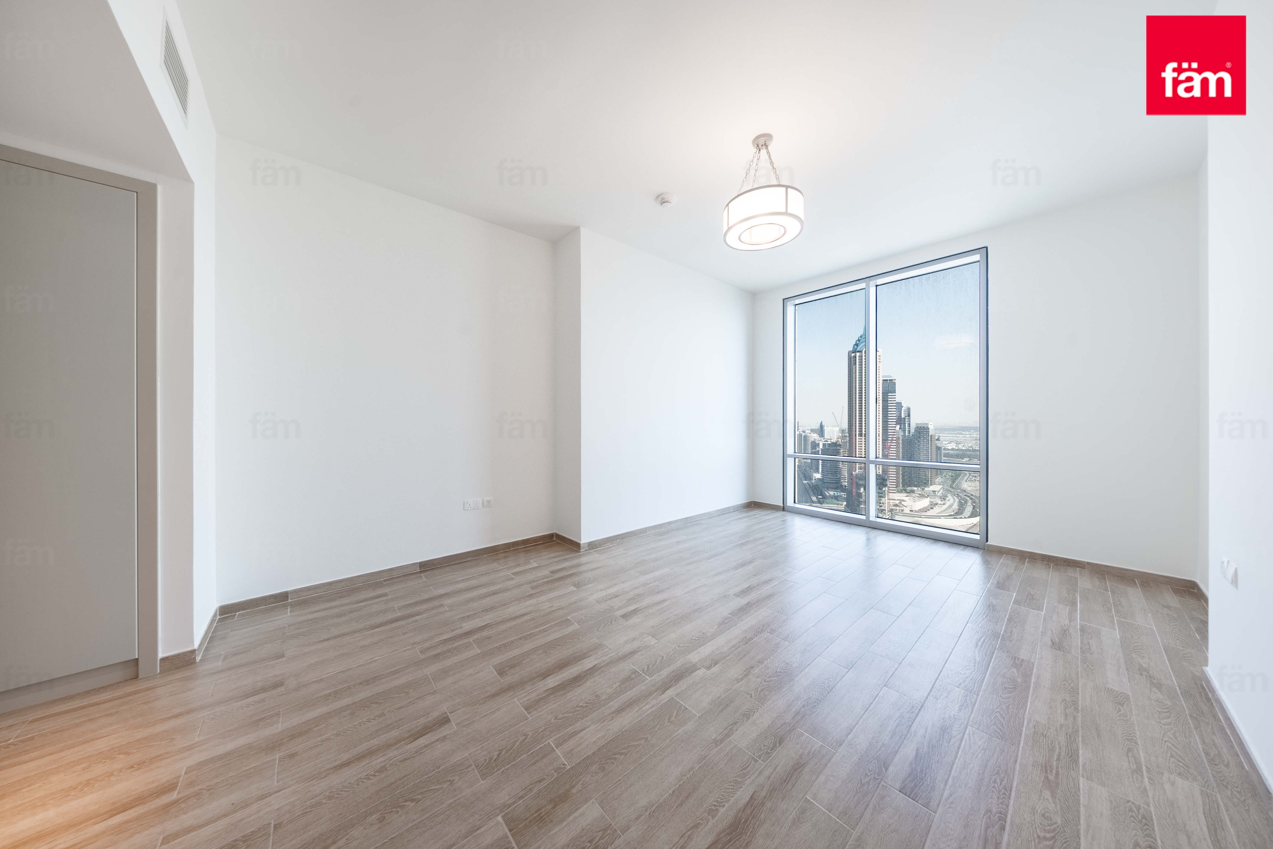 Great Layout | Canal View | Vacant | High Floor