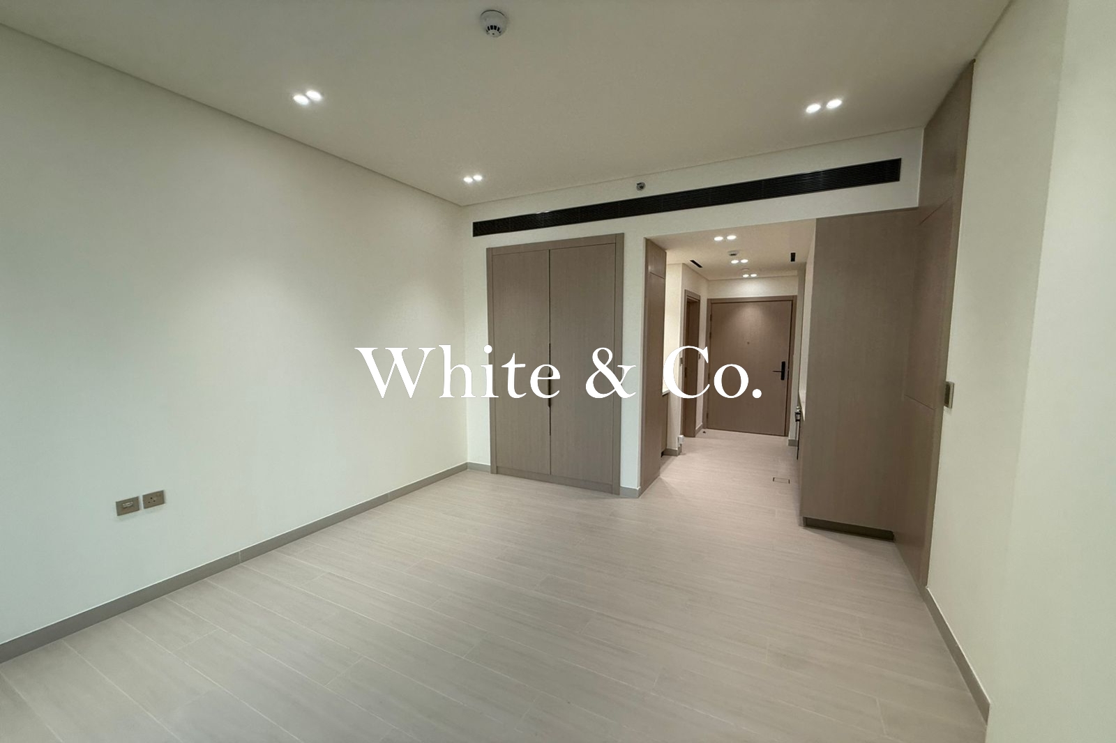 Brand New Unit | Spacious | Vacant Now