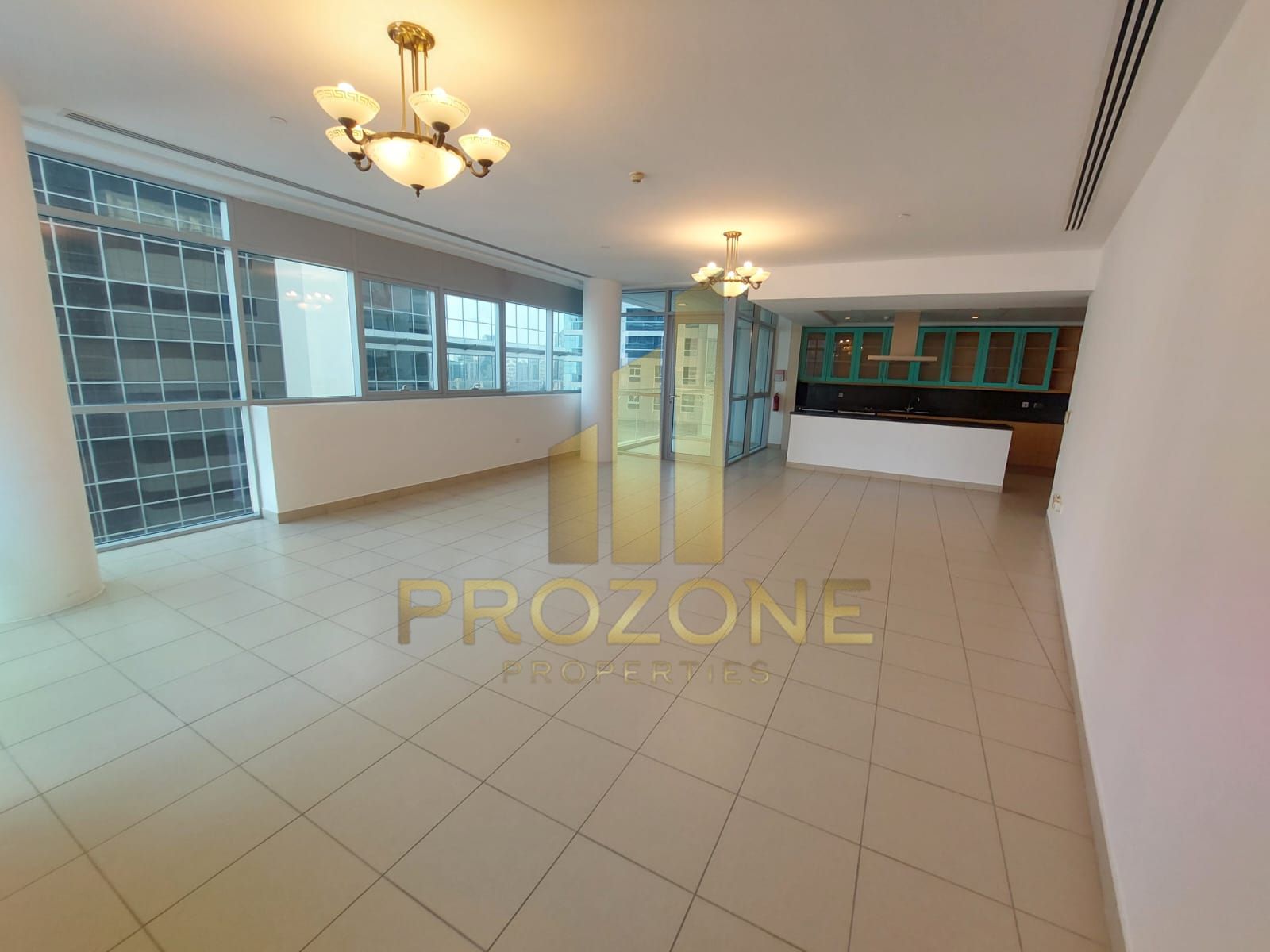 Modern Style | Chiller Free | Close to Mall of Emirates