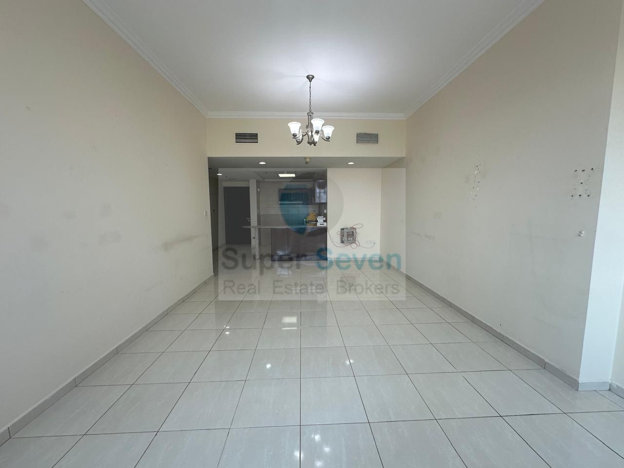 2 BEDROOM FOR RENT IN AL RABIA TOWER