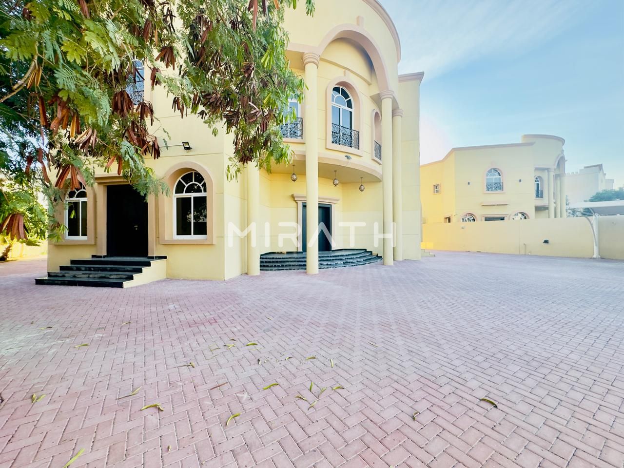 Well Maintained Huge Villa With private Garden